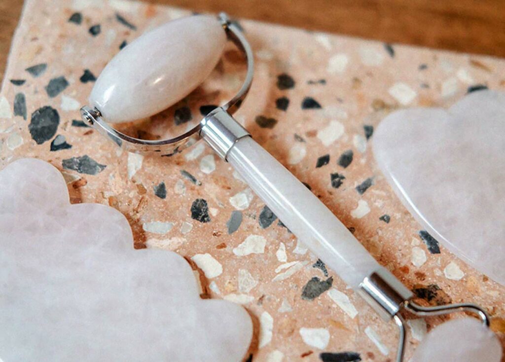 roller et ghasha en quartz rose